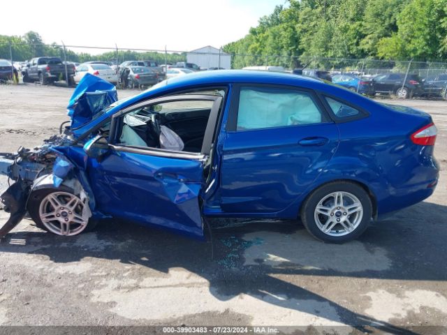 3FADP4BJ2KM114422 Ford FIESTA SE