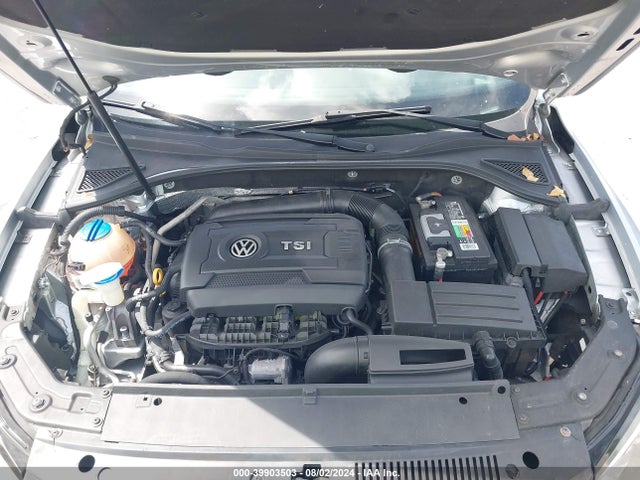 1VWBT7A34FC095085 Volkswagen Passat 1.8t Sport