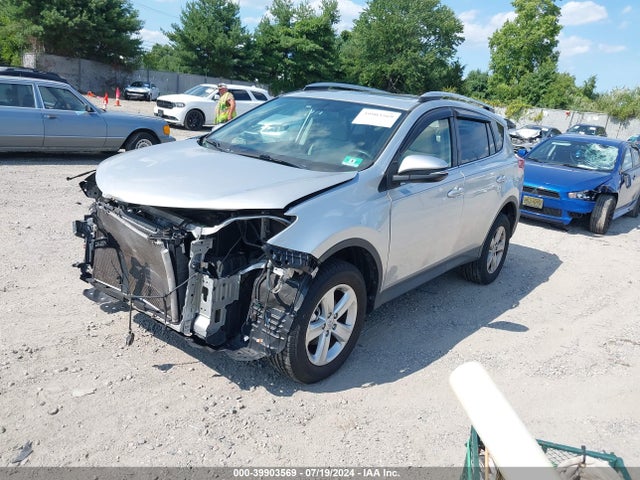 Toyota Rav4 Xle 2014 2T3WFREV6EW105307 Image 2