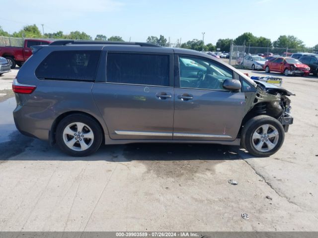 5TDKZ3DC8LS024004 Toyota SIENNA LE