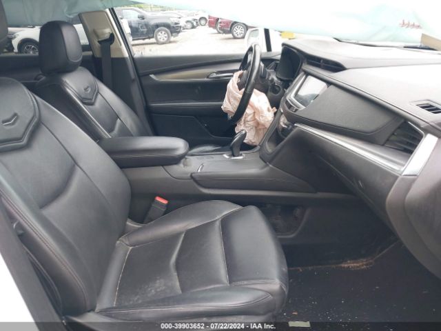 1GYKNCRS6KZ173224 Cadillac XT5 LUXURY