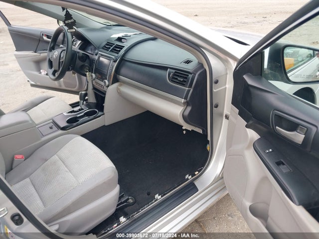 Toyota CAMRY LE 2014 4T4BF1FK0ER340157 Image 5
