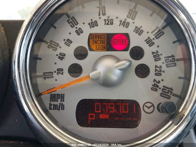 2005 MINI COOPER S WMWRE33575TG96055 Photo 6