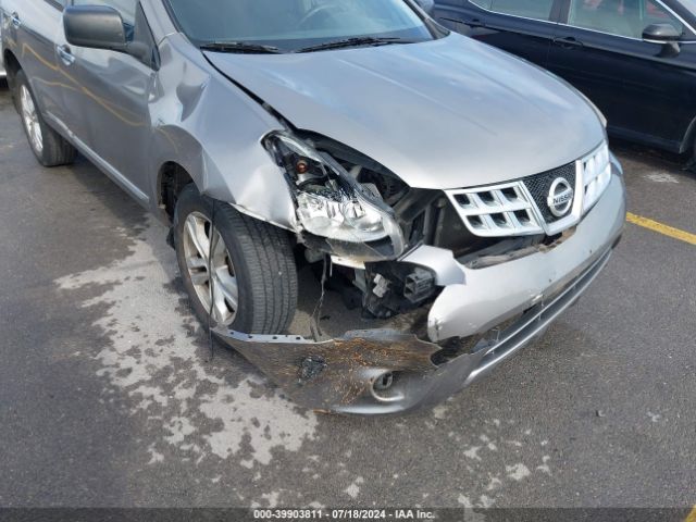 JN8AS5MT0FW160518 Nissan Rogue Select S