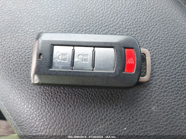 JA4AD3A33GZ001985 Mitsubishi Outlander Se