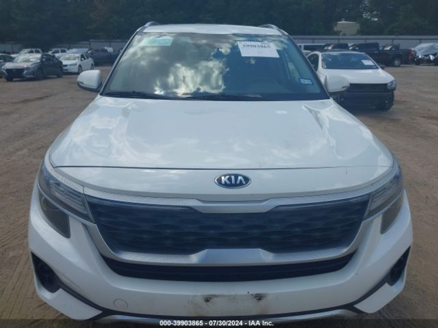 KNDEU2AA8M7106982 KIA SELTOS S