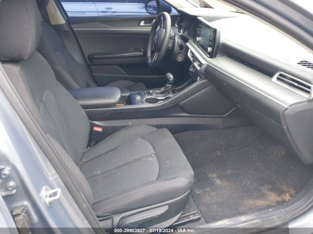 5XXG24J28MG032215 KIA K5 LX