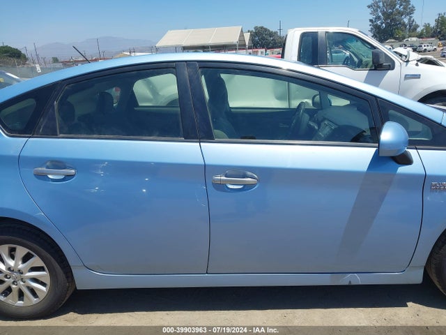 JTDKN3DP6F3067633 Toyota PRIUS PLUG-IN