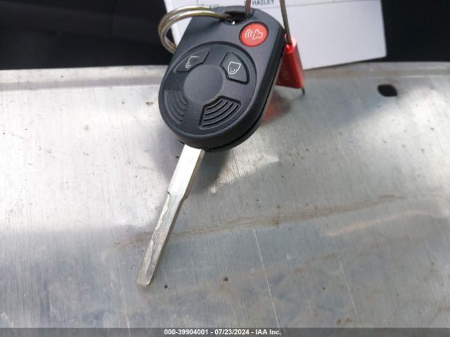 1FMCU0G71FUB05700 Ford ESCAPE SE