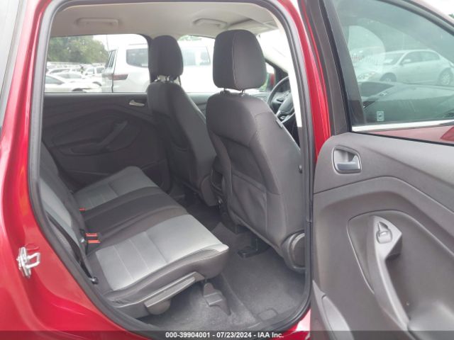 1FMCU0G71FUB05700 Ford ESCAPE SE
