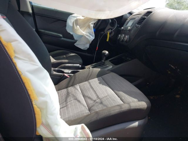 KNAFX4A8XE5084711 KIA FORTE EX