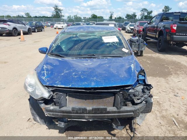 KNAFX4A8XE5084711 KIA FORTE EX