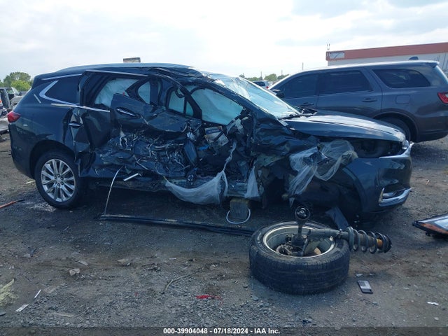 5GAEVBKW3JJ161587 Buick Enclave Premium