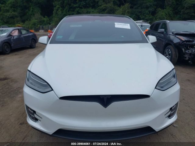 5YJXCBE25JF138311 Tesla Model X 100d/75d/p100d