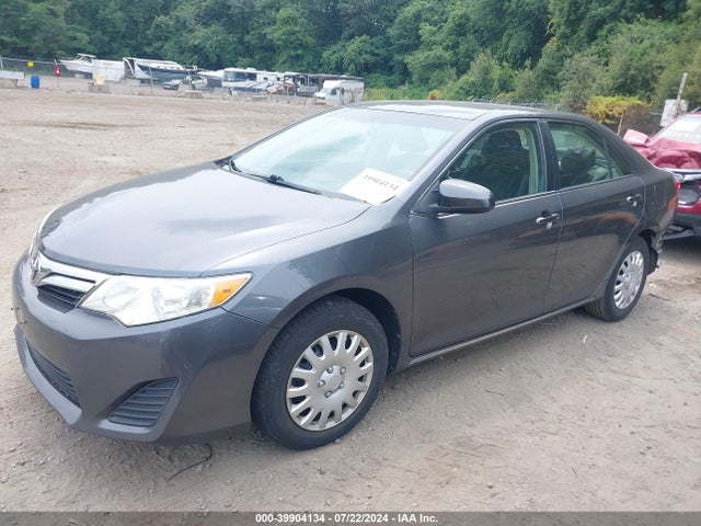 Toyota CAMRY LE 2014 4T4BF1FK8ER343372 Image 2