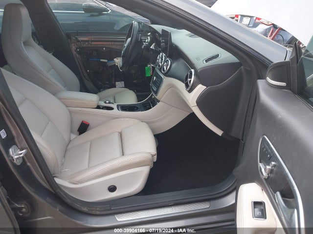 Mercedes-Benz CLA 250 2018 WDDSJ4EB6JN581716 Image 5