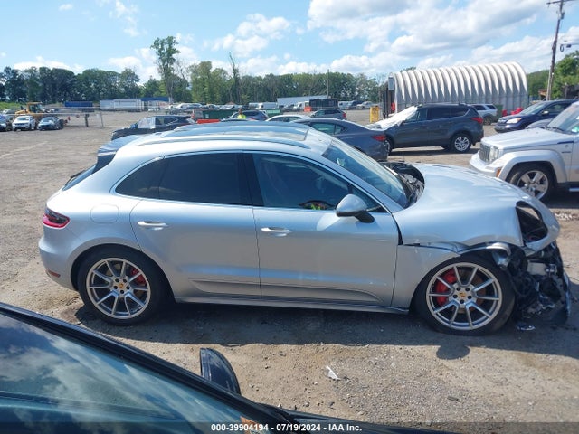 Porsche Macan Turbo W/performance Package 2018 WP1AF2A54JLB70319 Image 13