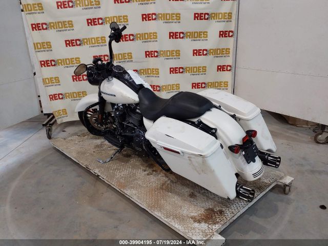 2019 HARLEY-DAVIDSON FLHRXS 1HD1KVP15KB614770 Photo 2
