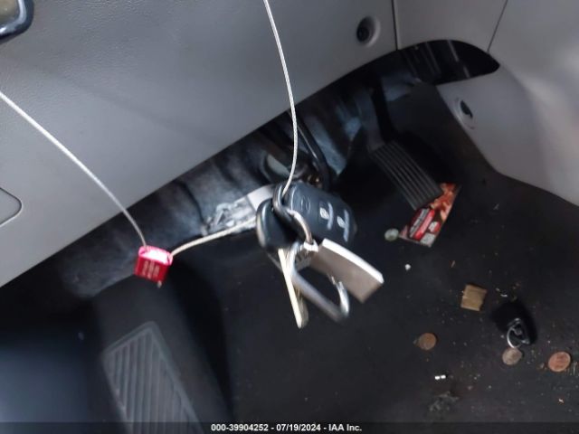 KMHCT5AE9HU302463 Hyundai ACCENT SE