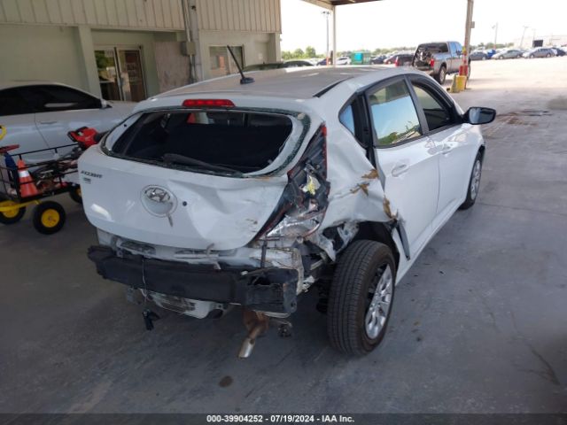 KMHCT5AE9HU302463 Hyundai ACCENT SE