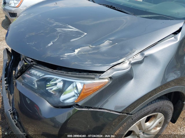Toyota RAV4 LE 2015 2T3BFREV3FW337363 Image 12