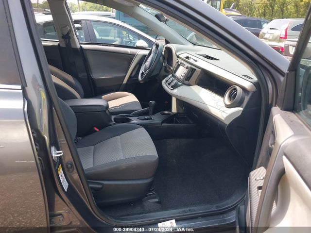 Toyota RAV4 LE 2015 2T3BFREV3FW337363 Image 5