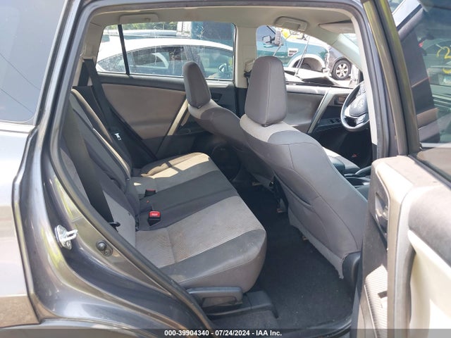 Toyota RAV4 LE 2015 2T3BFREV3FW337363 Image 8