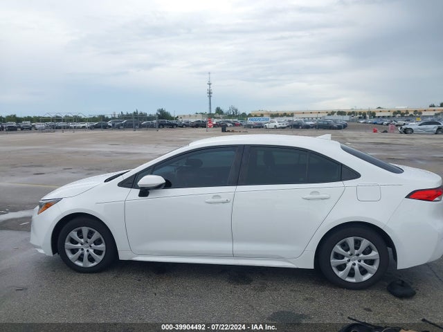 Toyota COROLLA LE 2020 5YFEPRAEXLP071622 Image 14