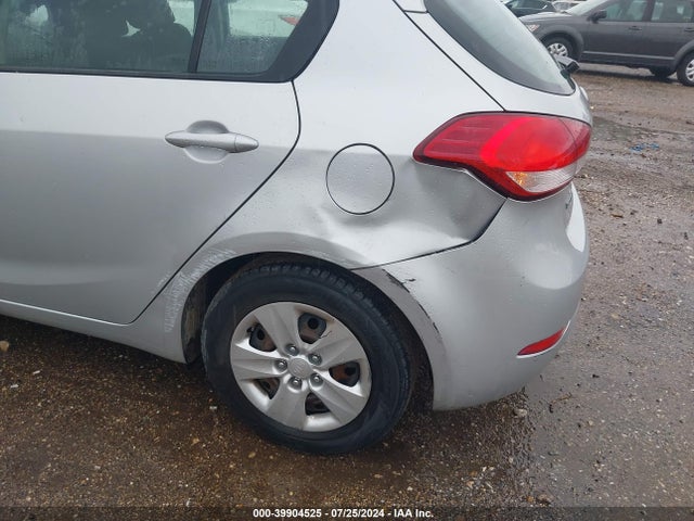 KIA FORTE LX 2017 KNAFK5A82H5681439 Image 18