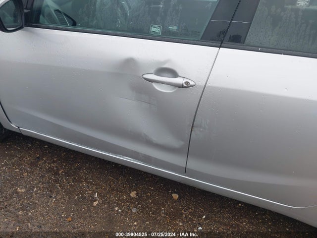 KIA FORTE LX 2017 KNAFK5A82H5681439 Image 19