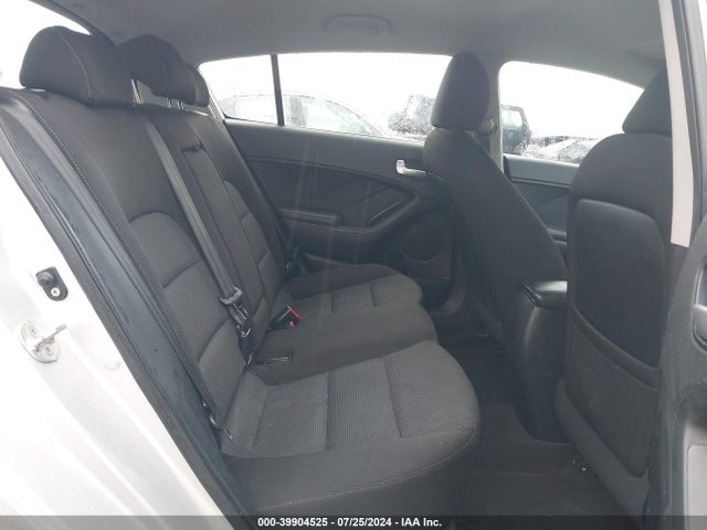 KIA FORTE LX 2017 KNAFK5A82H5681439 Image 8