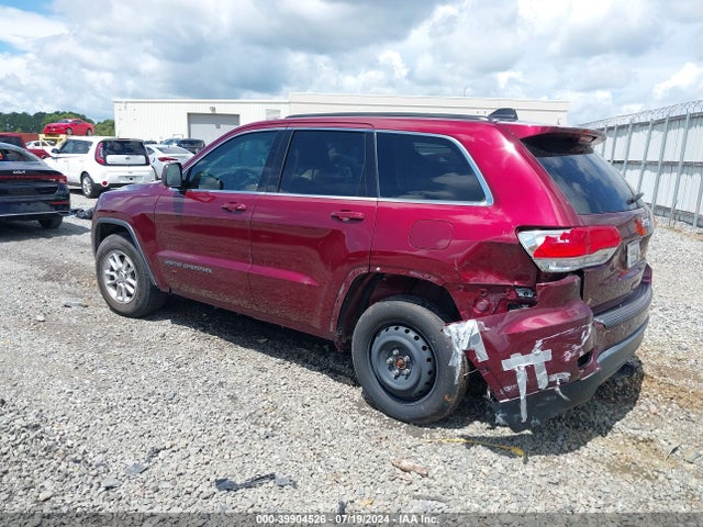 1C4RJEAG8JC438004 Jeep Grand Cherokee Laredo 4x2