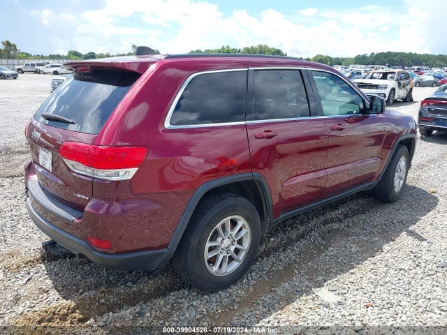 1C4RJEAG8JC438004 Jeep Grand Cherokee Laredo 4x2