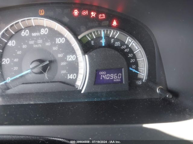 4T1BF1FK1EU761475 Toyota CAMRY SE