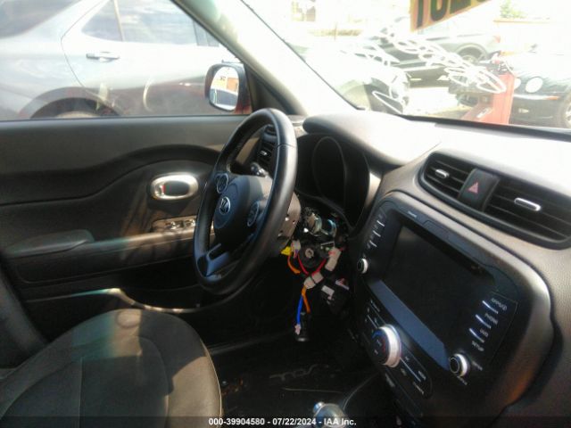 KNDJP3A52J7548442 KIA SOUL +
