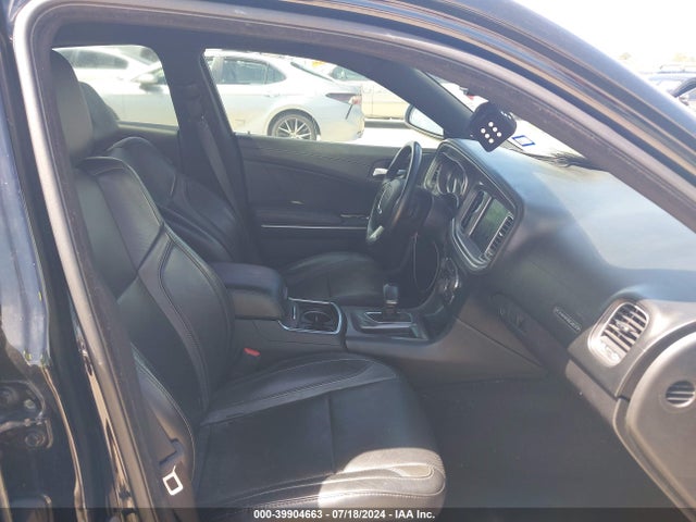 2C3CDXBG0KH603411 Dodge Charger Sxt Rwd