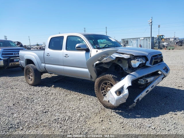 Toyota Tacoma Base V6 2015 5TFMU4FN5FX034063 головне зображення