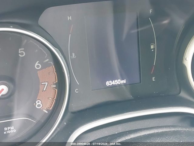 3C4NJCBBXJT193796 Jeep Compass Latitude Fwd