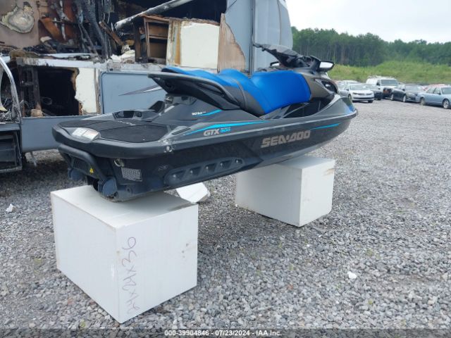2016 SEADOO GTX-300 LIMITED 000CAYDV06662K516 Photo 3
