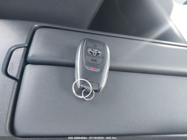 2024 TOYOTA GR86 JF1ZNBB1XR9756590 Photo 10