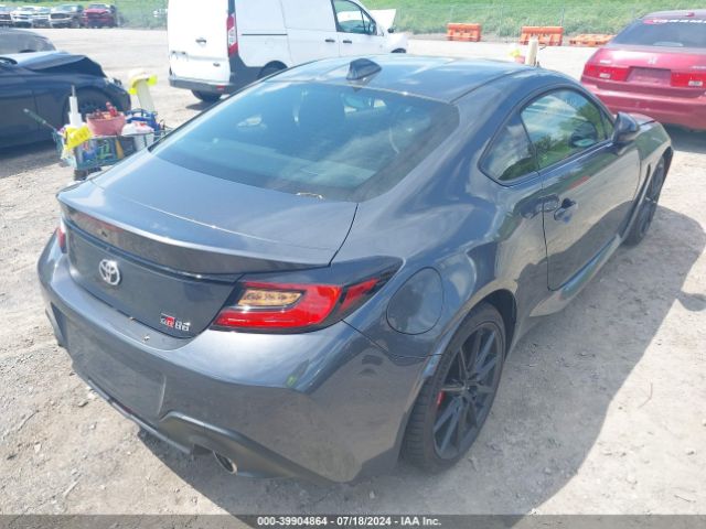 2024 TOYOTA GR86 JF1ZNBB1XR9756590 Photo 3