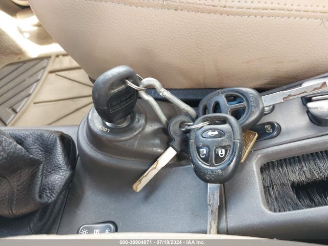 2003 SAAB 9-3 YS3DF75K337012425 Photo 10