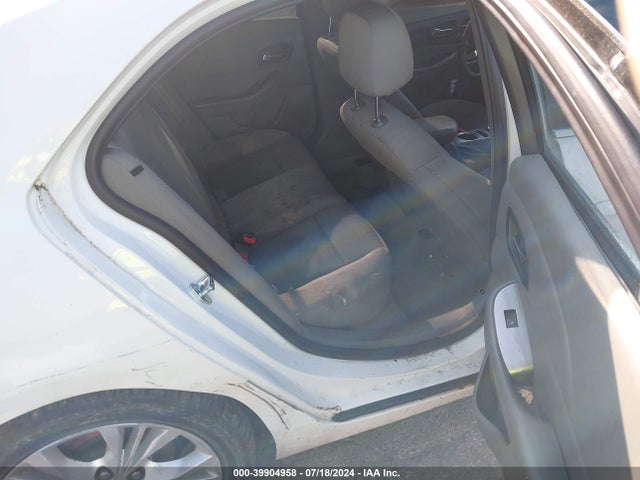 Chevrolet MALIBU LS 2015 1G11B5SL7FF298905 Image 8