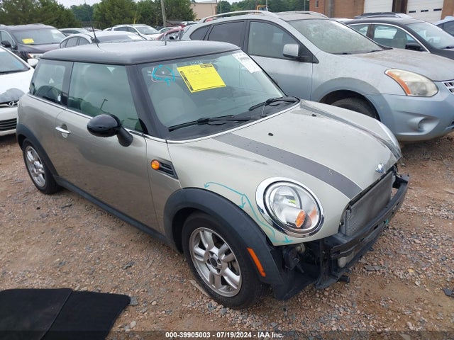 2011 MINI COOPER WMWSU3C54BT097076 Photo 0