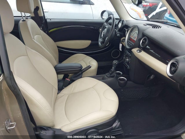 2011 MINI COOPER WMWSU3C54BT097076 Photo 4