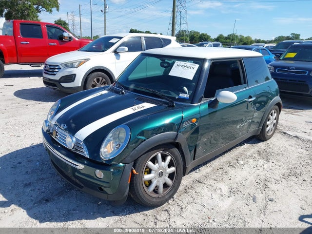 2004 MINI COOPER WMWRC334X4TJ62475 Photo 1