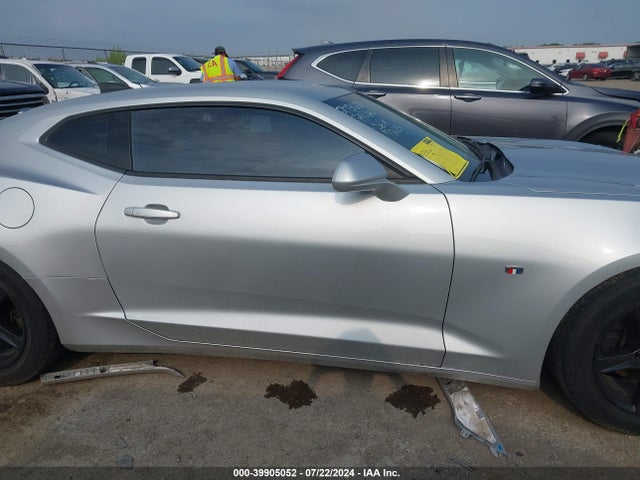 Chevrolet Camaro 1lt 2016 1G1FB1RS4G0170735 Image 13