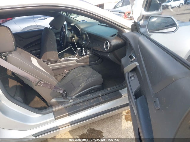 Chevrolet Camaro 1lt 2016 1G1FB1RS4G0170735 Image 5