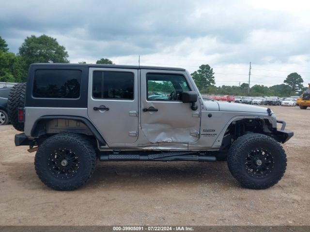 1C4BJWDG3GL166490 Jeep Wrangler Unlimited Sport