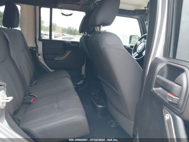 1C4BJWDG3GL166490 Jeep Wrangler Unlimited Sport